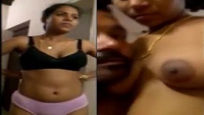 Christian wife does blowjobs and bf sucks the mango